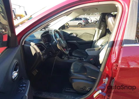 2019 Jeep Cherokee Latitude Plus 4X4 из США, поврежденный, VIN 1C4PJMLX3KD137019